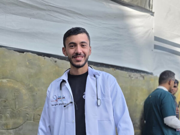 Support Ibrahim… the doctor of tomorrow from Gaza.